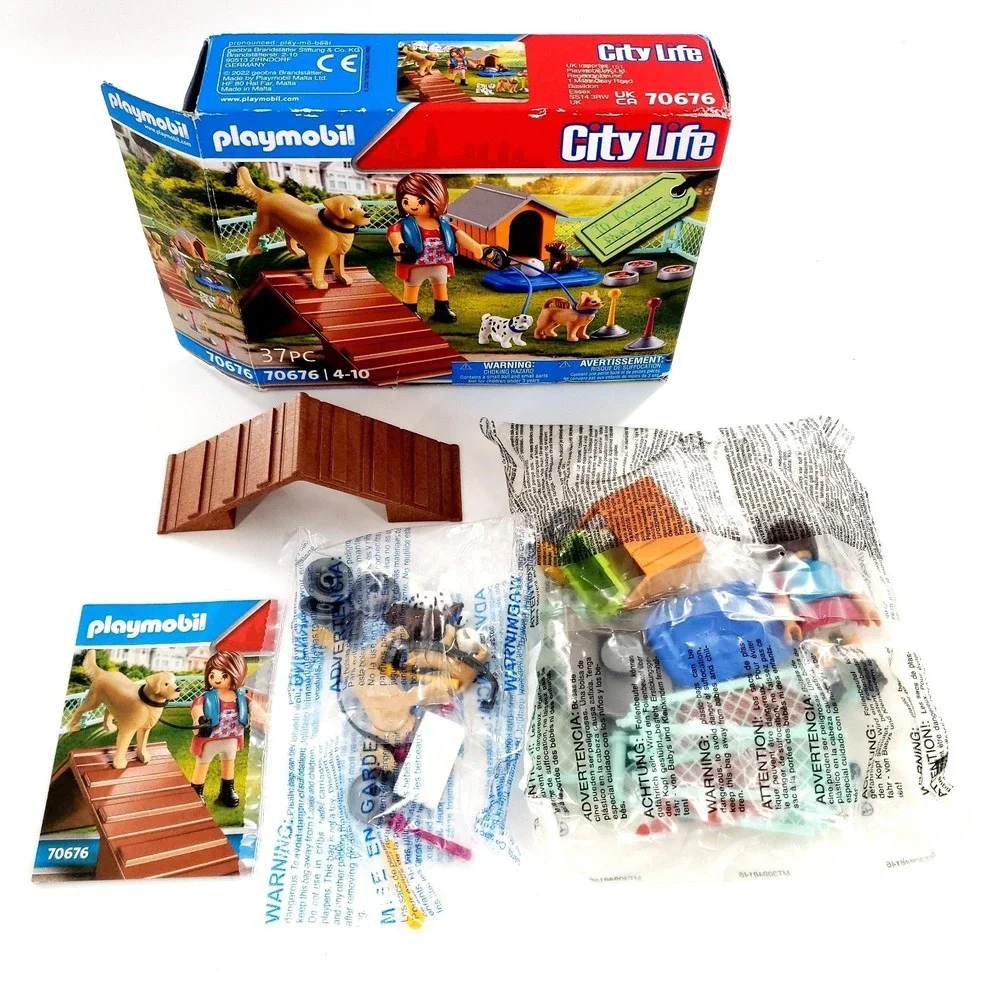 Playmobil City Life 70676 Dog Trainer Brand New Sealed Bags Open Box